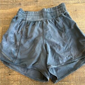 Size 2 Hotty Hot High-Rise Lined Short 4" in grey marble